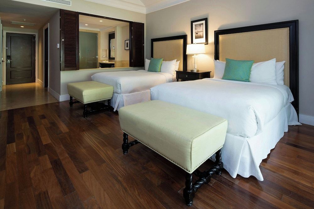 Room, 2 Double Beds, Non Smoking, Resort View