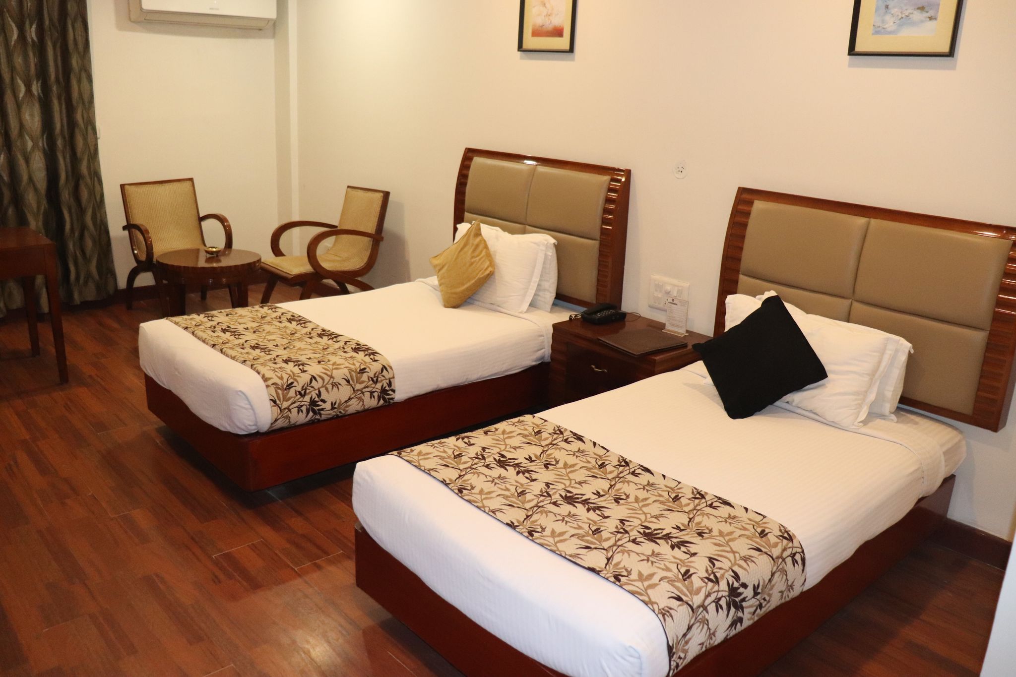 image_2361232_61d8f245-a0bd-4064-9aa8-b0285d56e1af