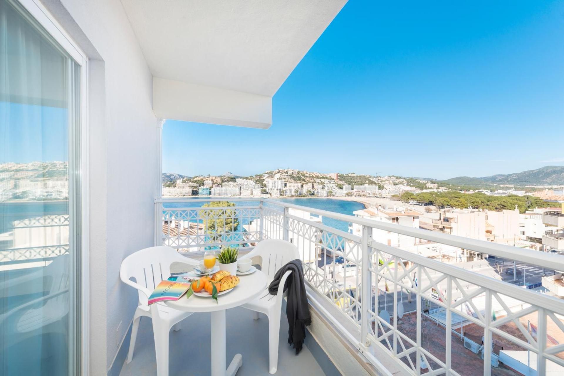Triple Room with Balcony