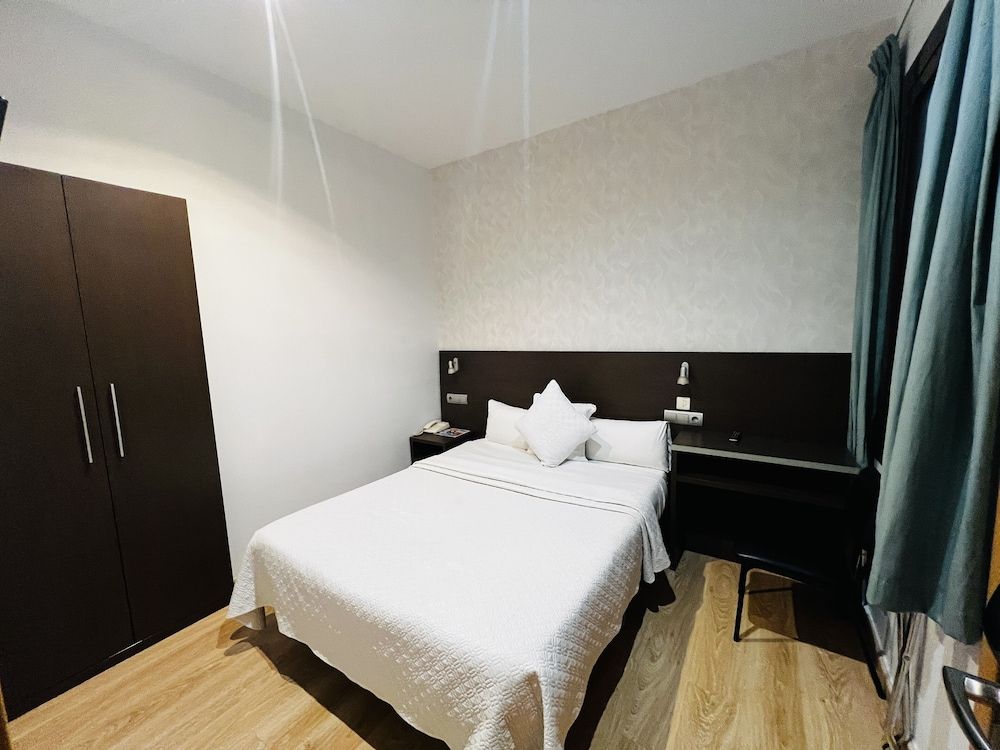 undefined Ciudad Condal 10