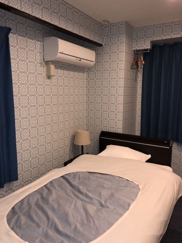 undefined Hatoya Hotel 5