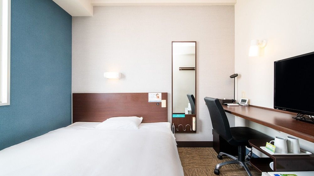 Single Room, Smoking (Maximum 2 Guests Including infants,Room type is not guaranteed)