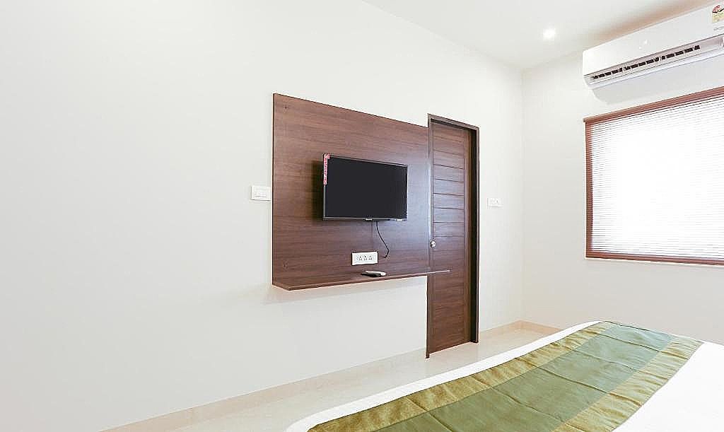 Treebo Hi Line Apartments Kalapatti Premium Double Room 5