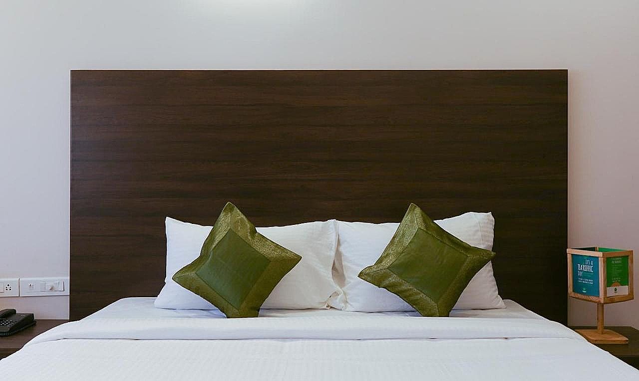 Treebo Hi Line Apartments Kalapatti Deluxe Double Room 2