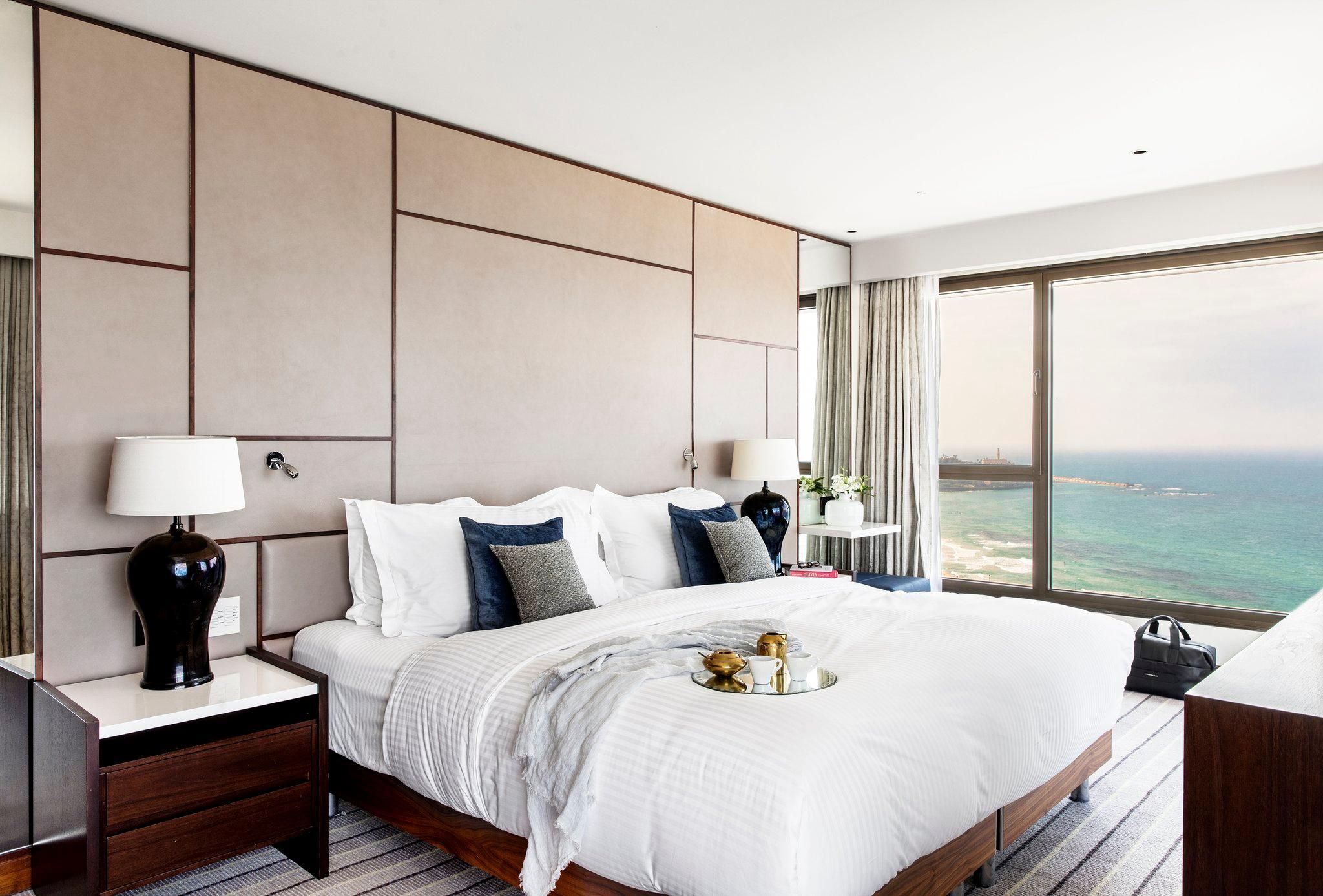 1 Bedroom Royal Suite