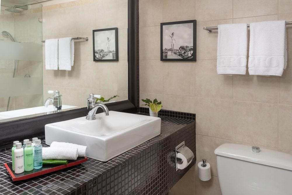 Herods Hotel Tel Aviv by the Beach Deluxe Room, Balcony 5