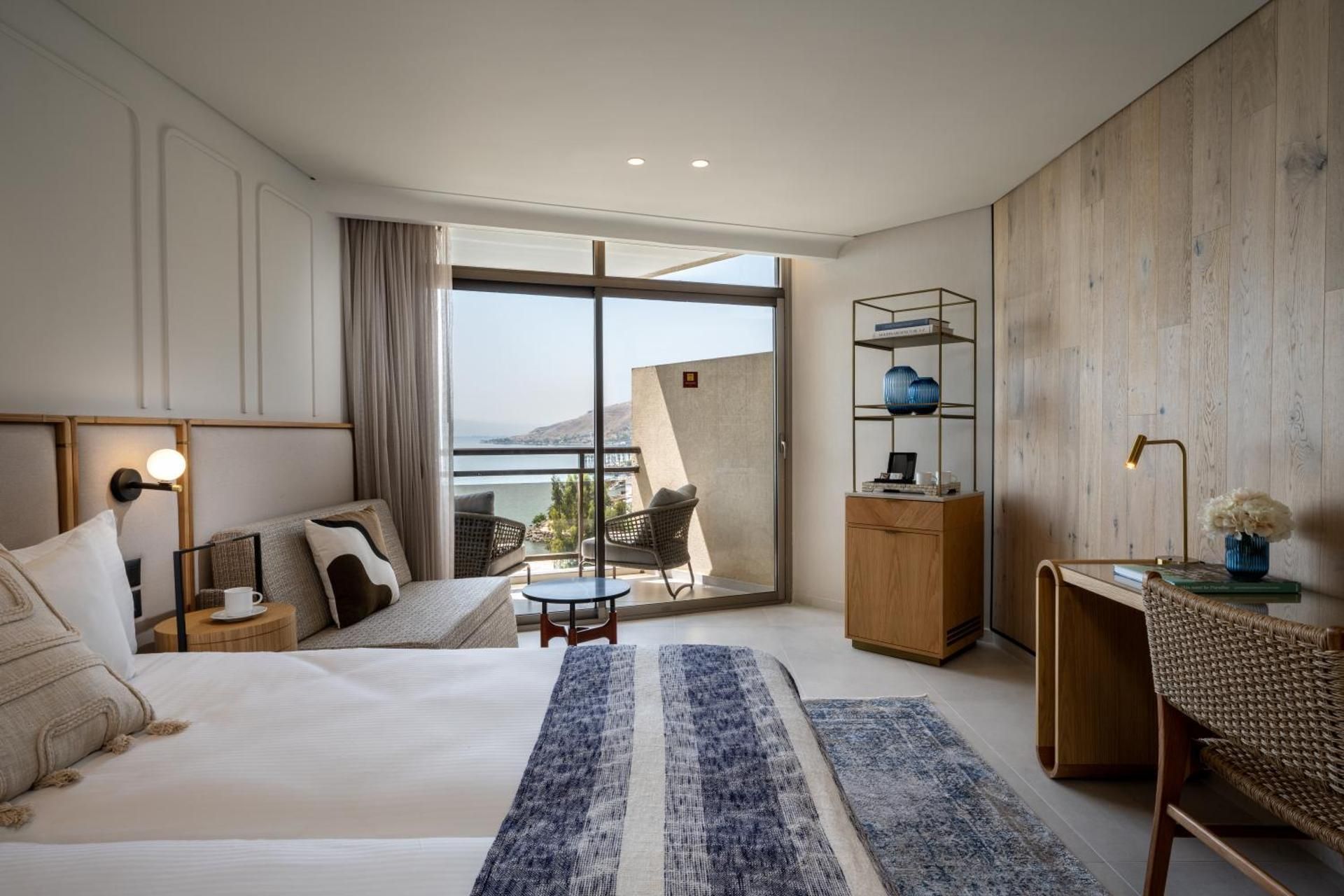 Deluxe Sea View
