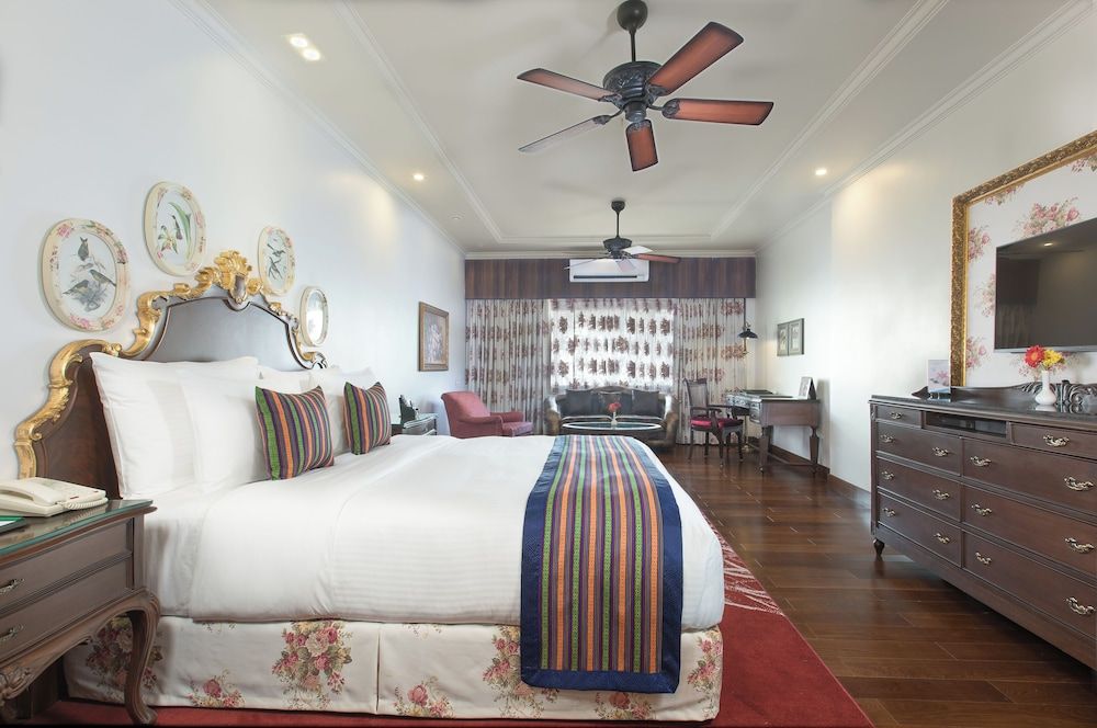 Mayfair Himalayan Spa Resort Kalimpong Suite
