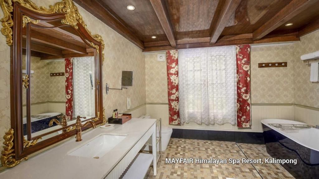 Mayfair Himalayan Spa Resort Kalimpong Suite 6
