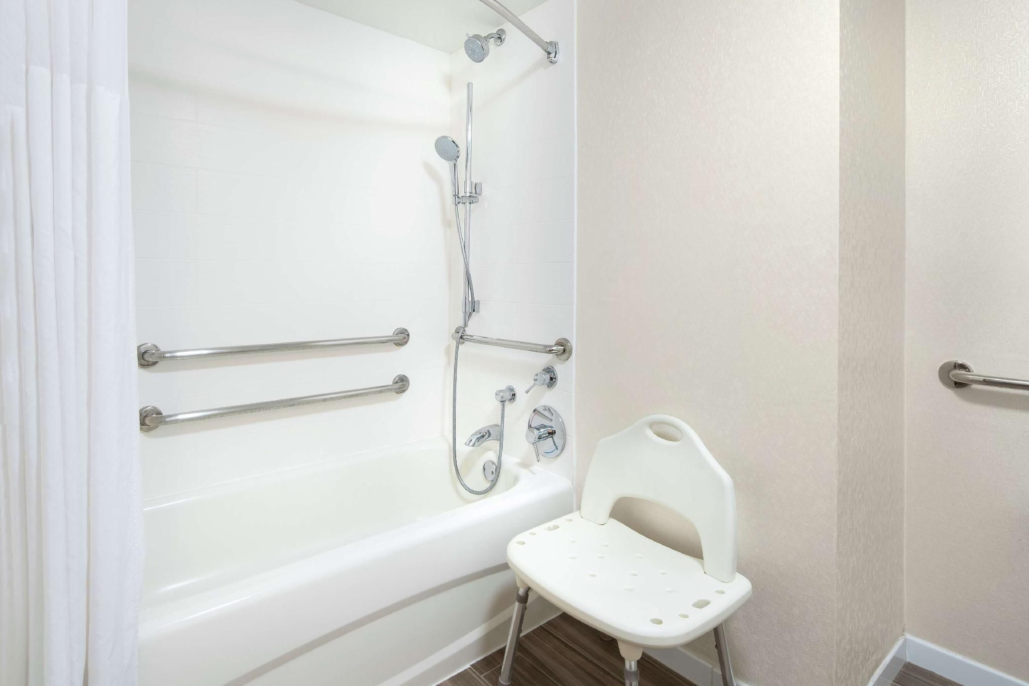 2 Queen Mobility Access Tub Suite Nonsmoking
