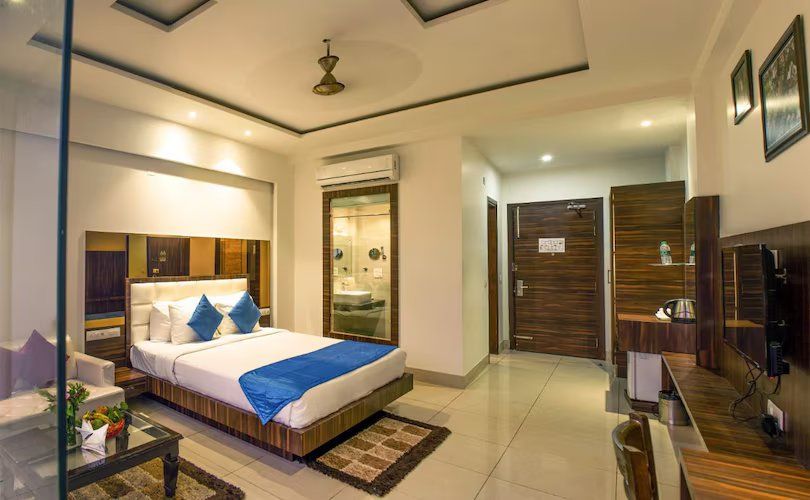 Winsome Resorts and Spa Premium Room 4