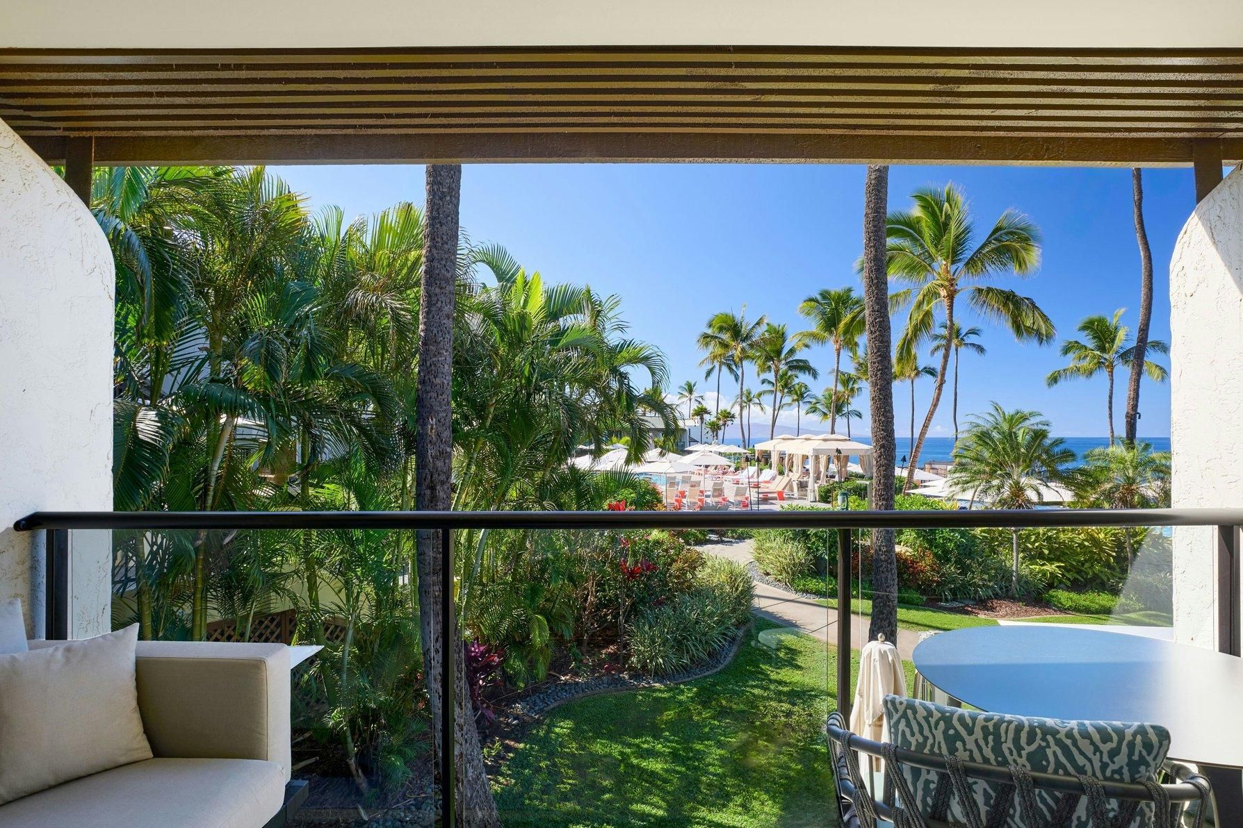 Partial Ocean View, Guest room, 2 Queen, Balcony