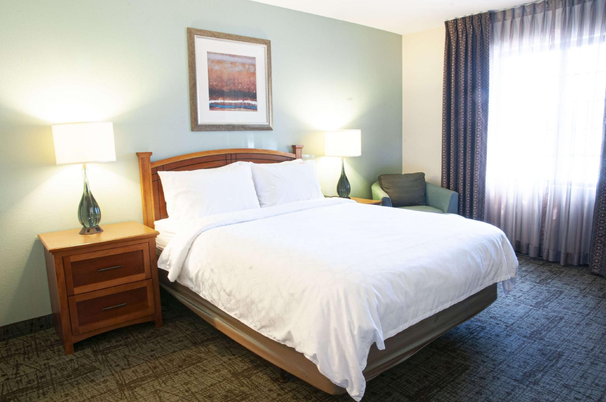 Mobility Accessible One Bedroom Suite Queen Roll-In Shower
