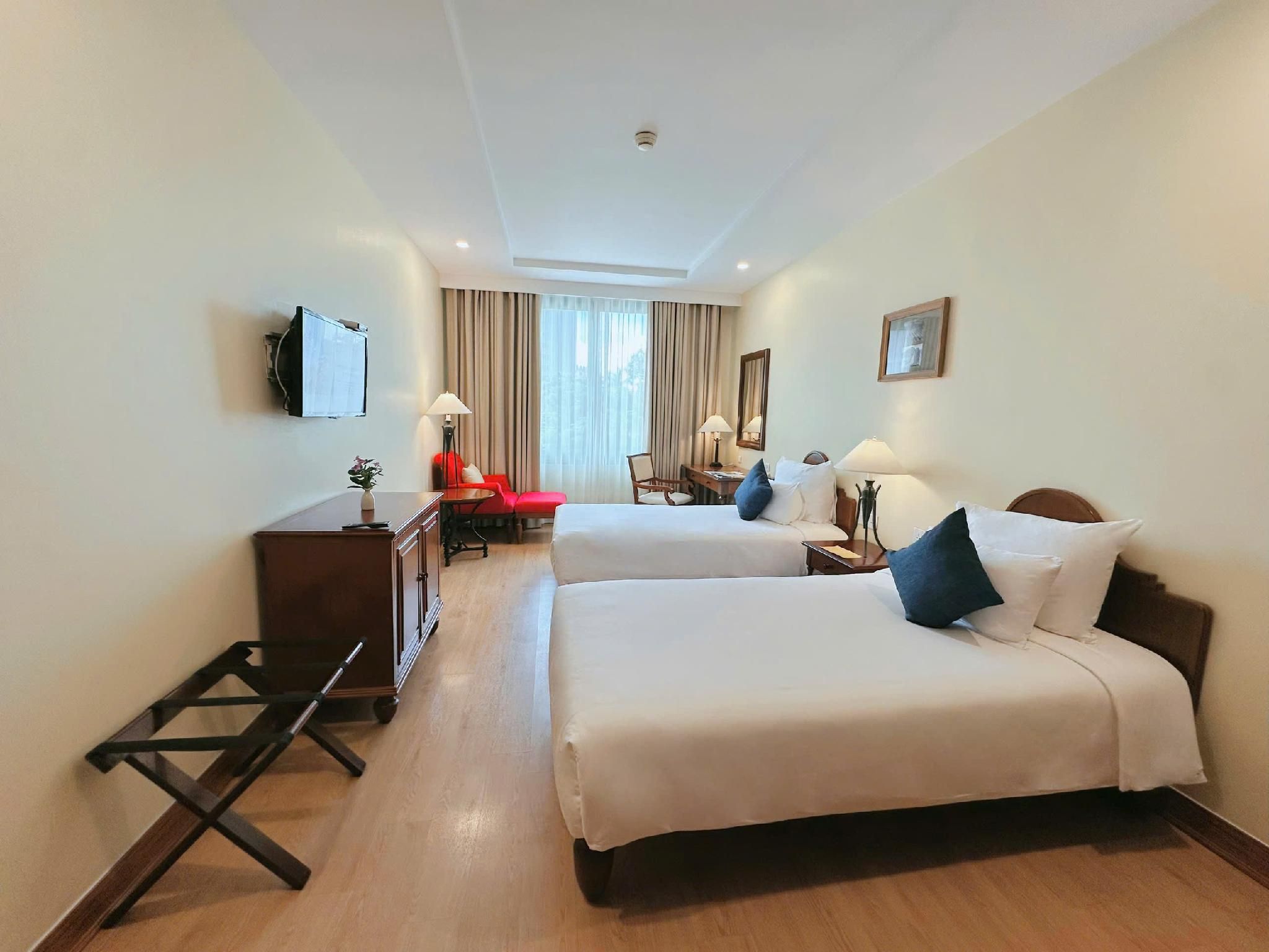 undefined Hai Phong Harbour View Hotel 5