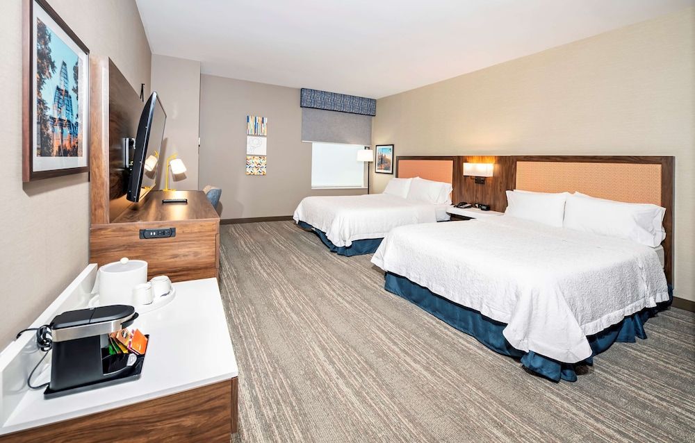 undefined Hampton Inn by Hilton Ottawa 2