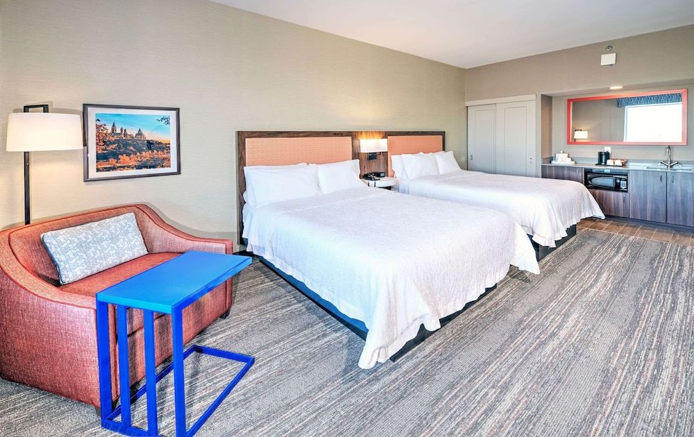 Hampton Inn by Hilton Ottawa Room, 2 Queen Beds, Non Smoking 2