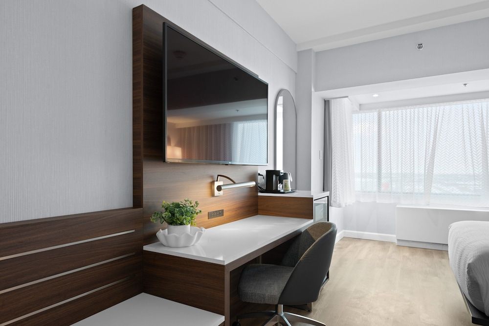 Armon Plaza Montreal Airport Standard Room, 2 Queen Beds 16