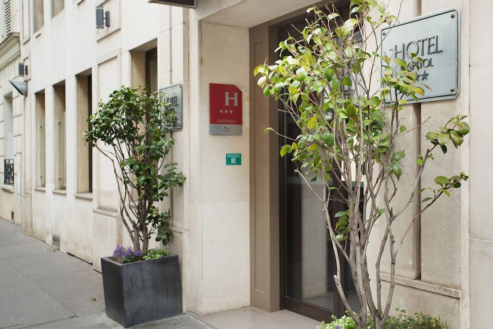 undefined Hotel Eiffel Capitol 4