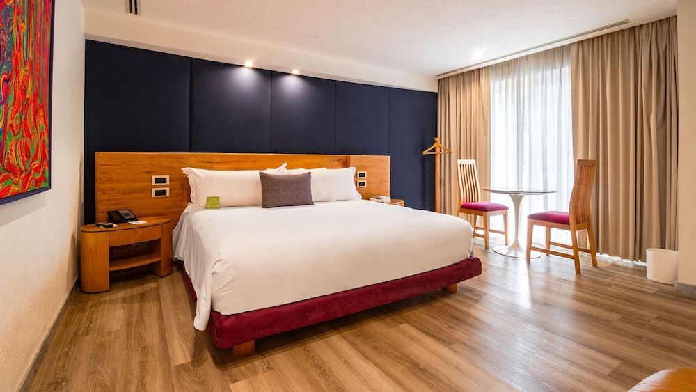 Camino Real Guadalajara Suite Camichin