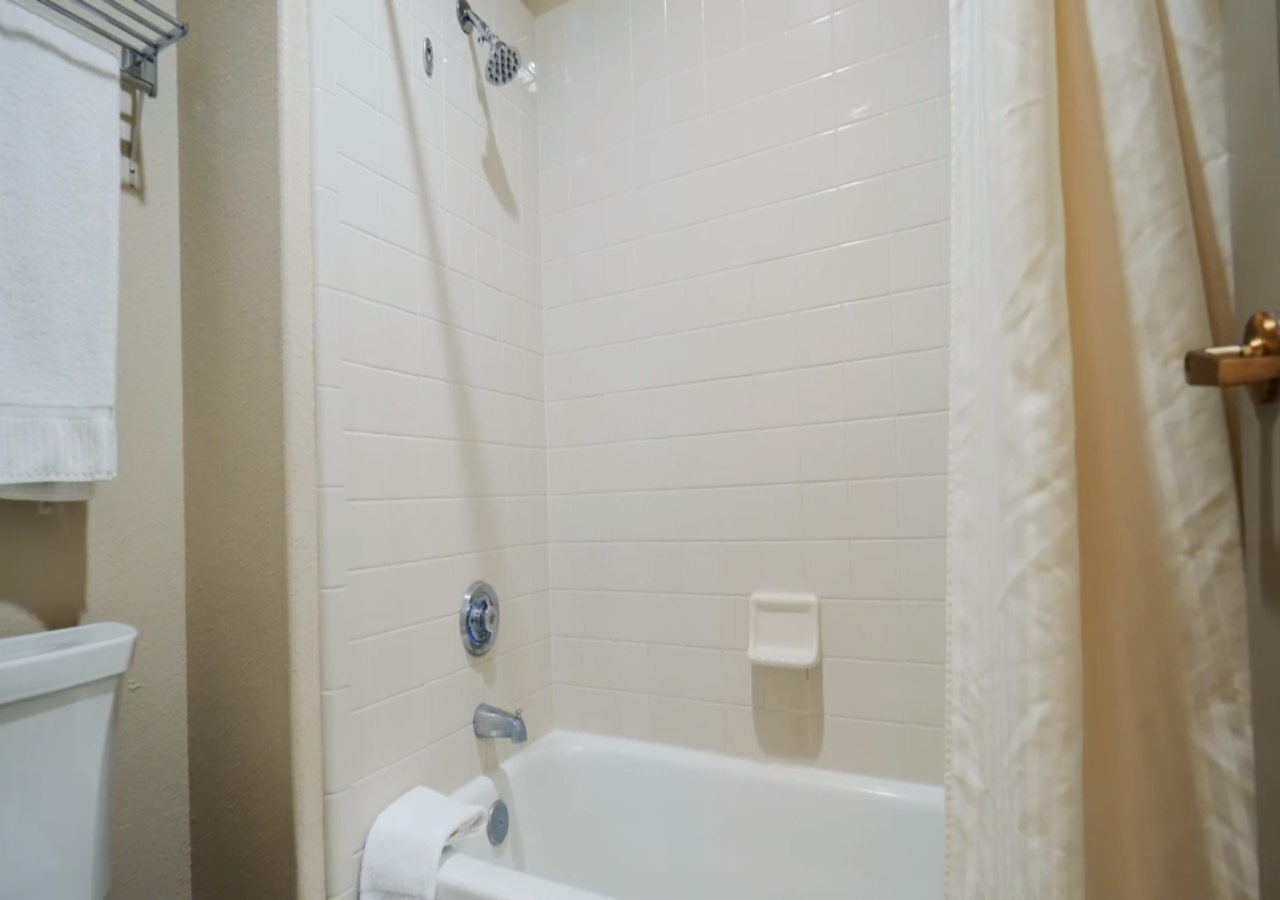 Bell Rock Inn Studio with Kitchen 2