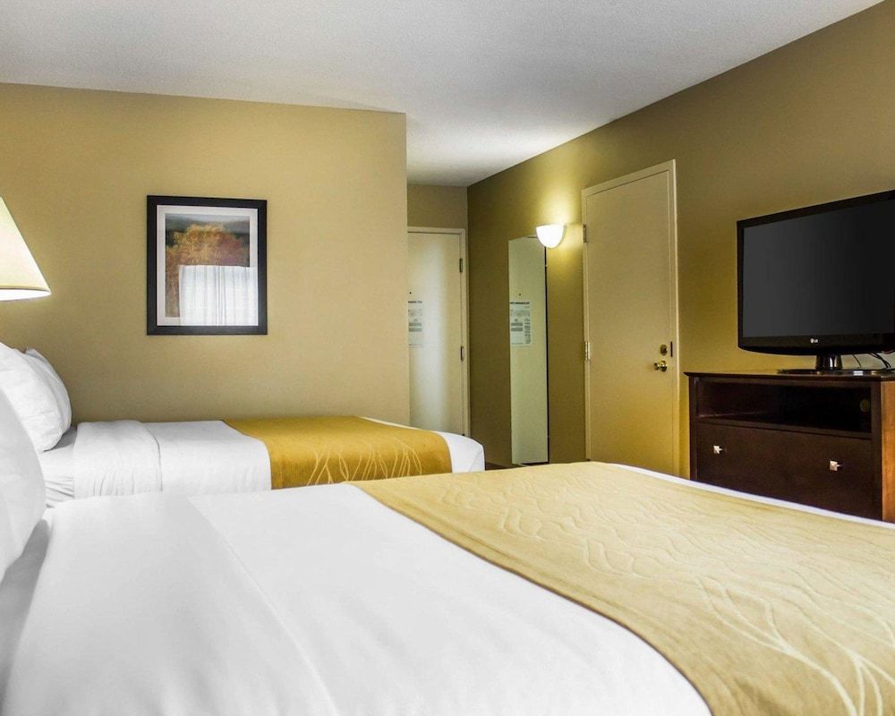 Standard Room, 2 Queen Beds, Non Smoking