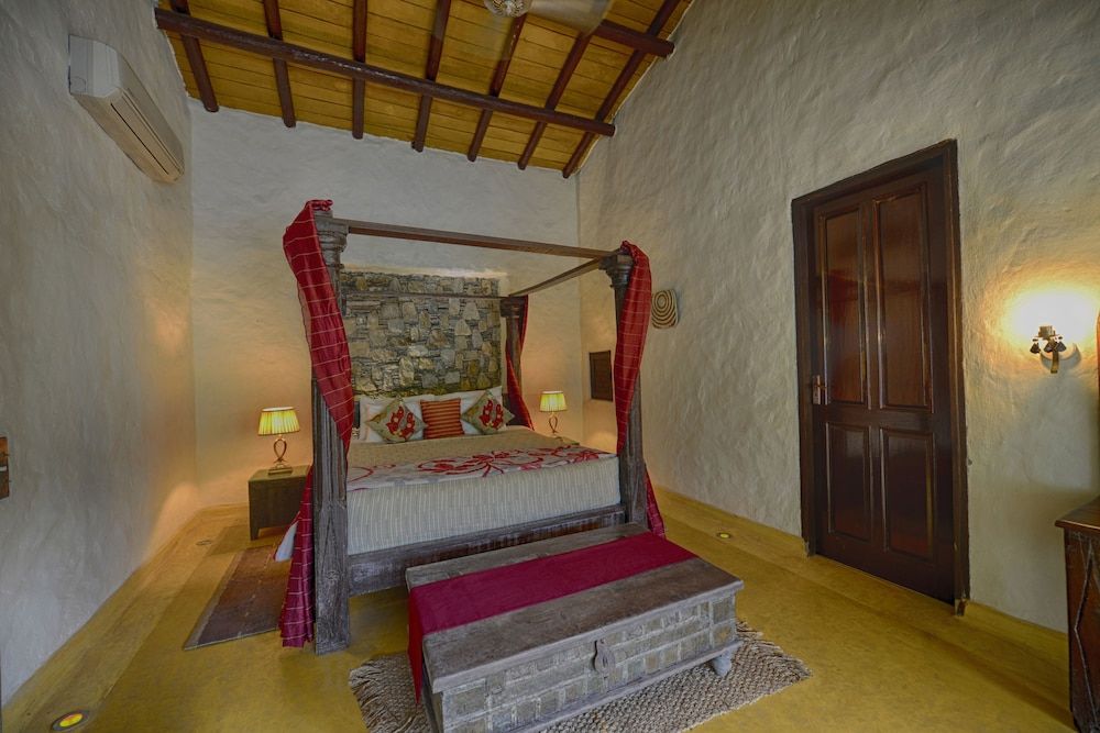 Premium Luxury Cottage with Plunge Pool
