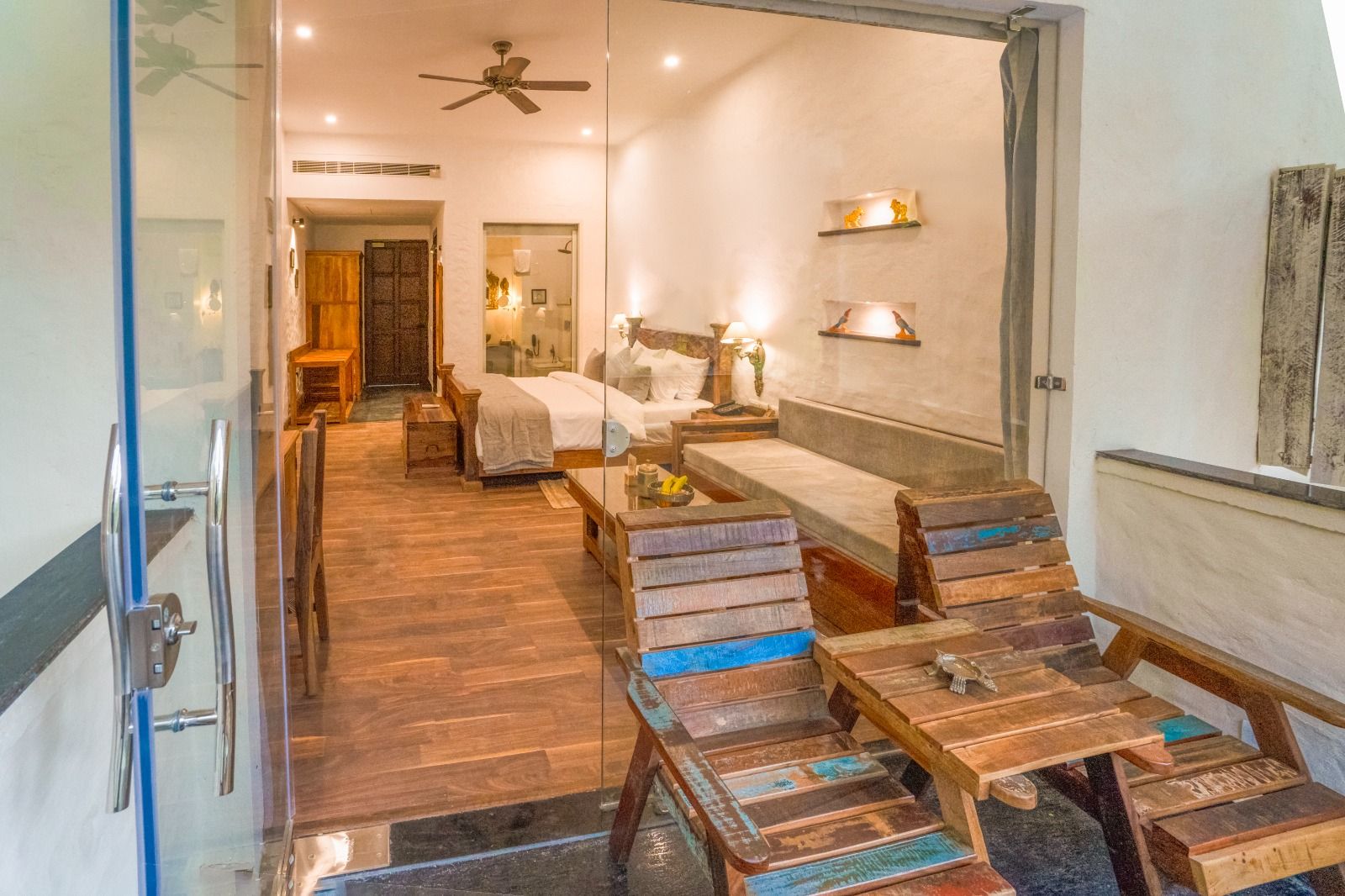 Paatlidun Safari Lodge, Corbet Superior Room with Balcony