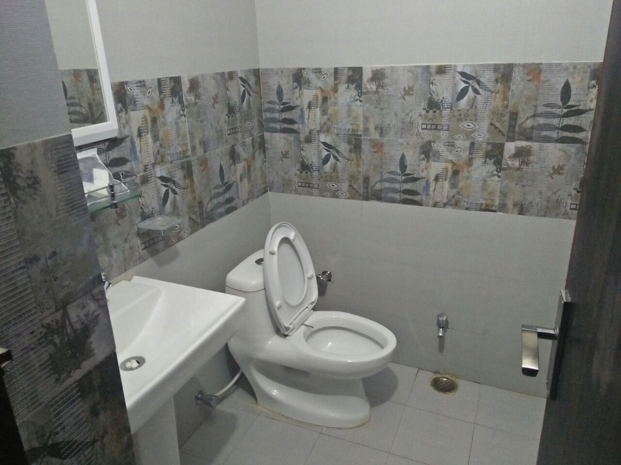 Royal Residency Royal Room without balcony 5