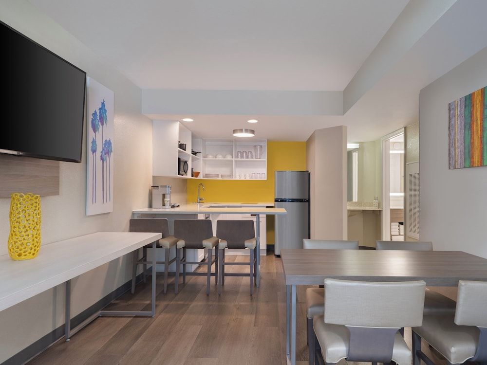 Holiday Inn Resort Orlando Suites - Waterpark by IHG