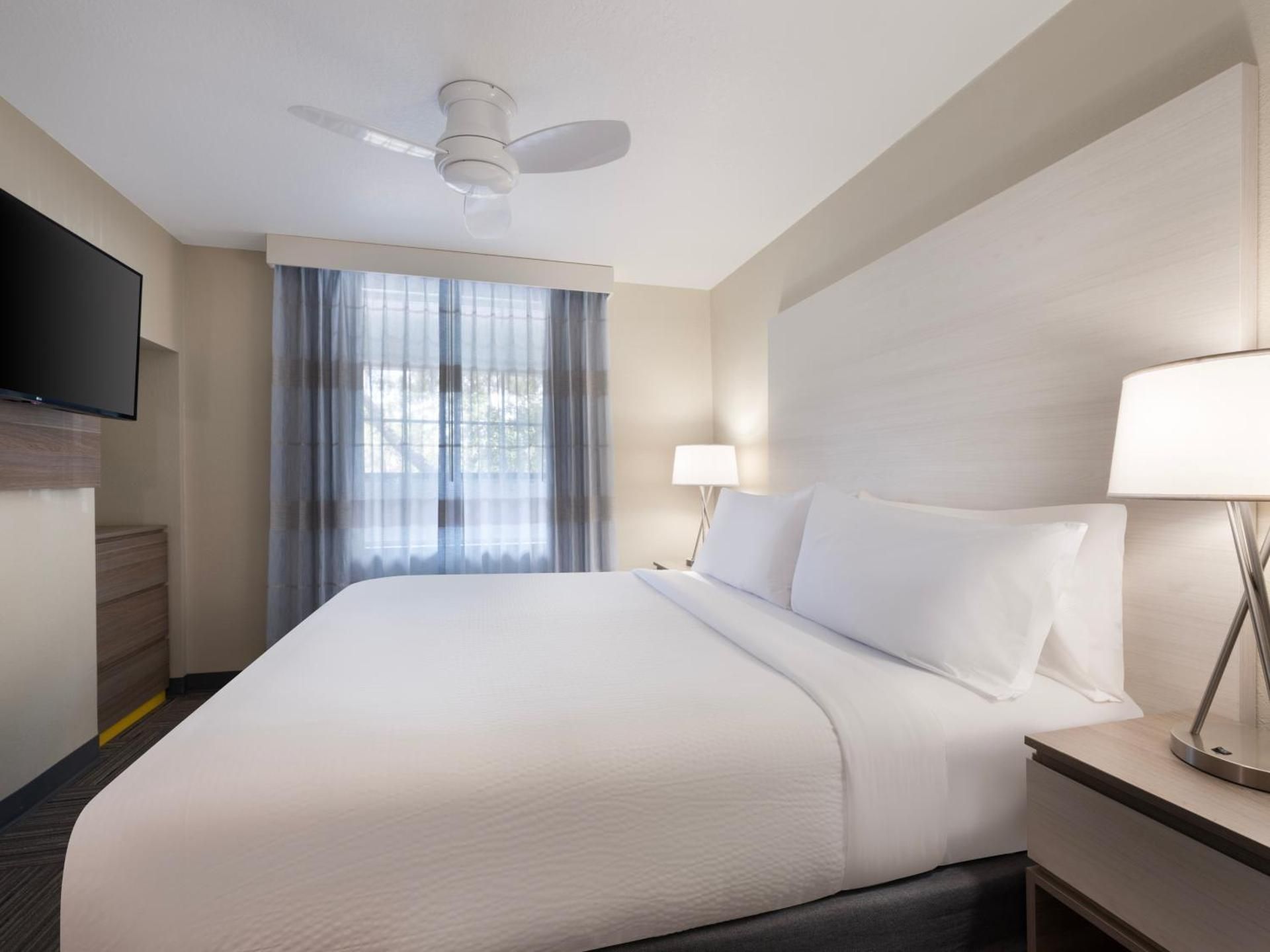 undefined Holiday Inn Resort Orlando Suites - Waterpark by IHG 5