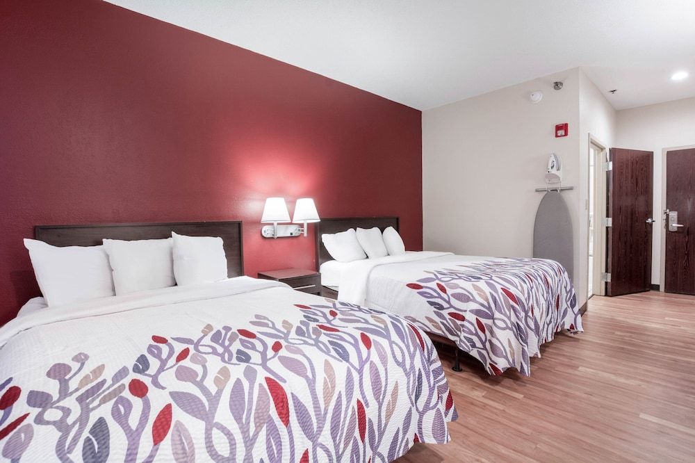 Deluxe Room, 2 Queen Beds, Accessible, Non Smoking