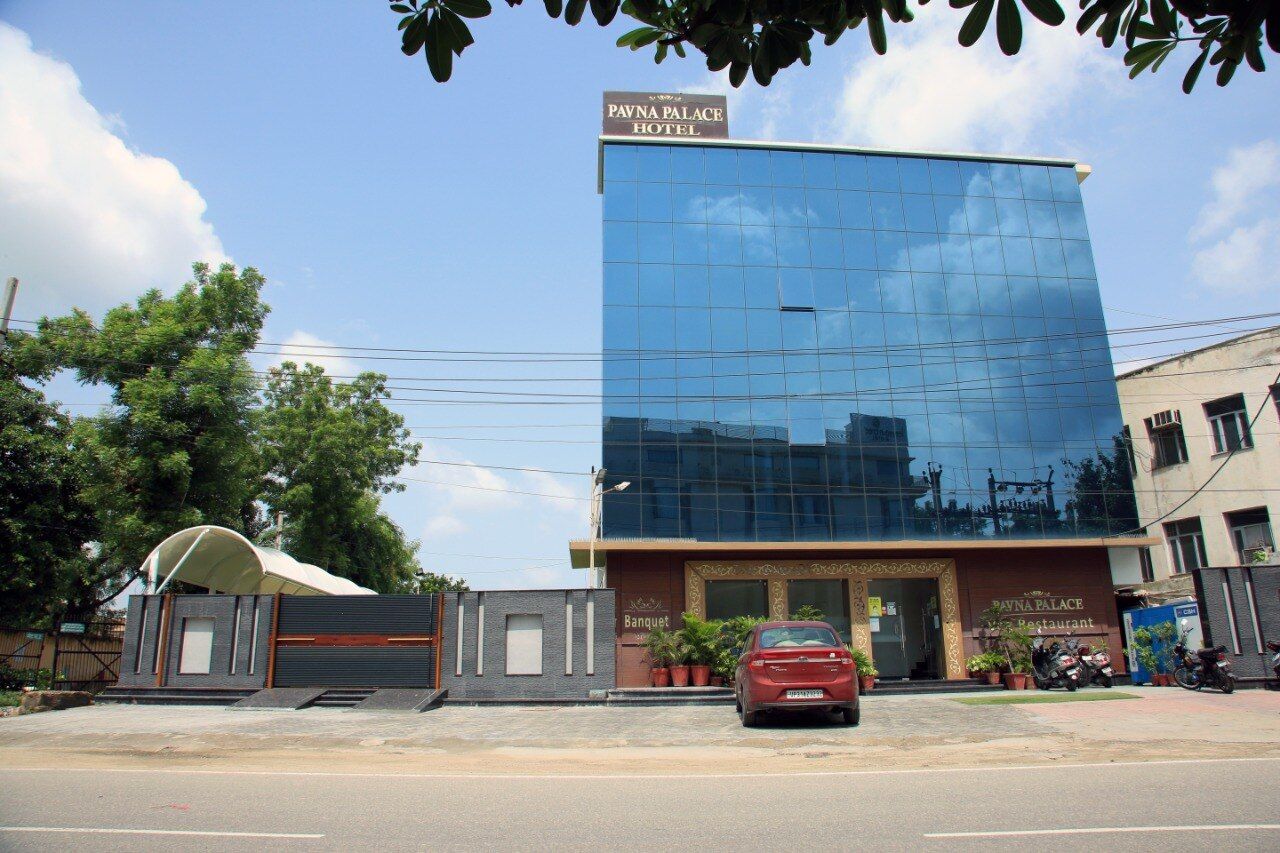 Hotel Exterior