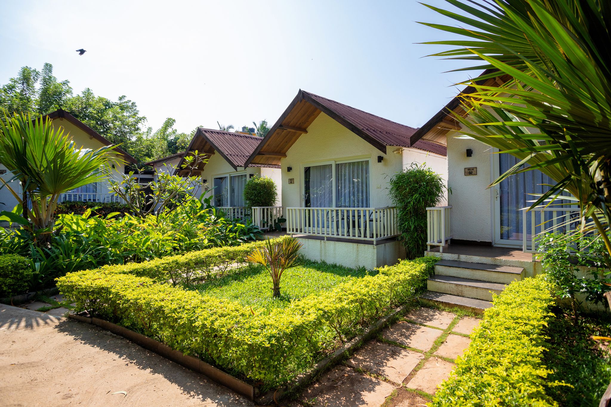 undefined White Woods Resort Stone Wood Hotels 6