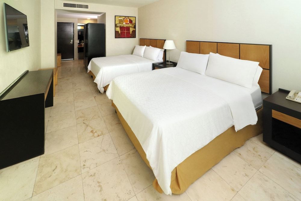 Standard Room, 2 Queen Beds