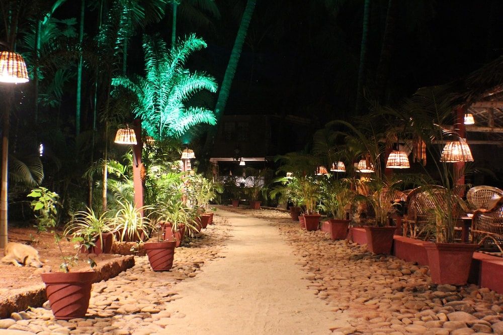 undefined Palm Trees Ayurvedic Heritage 10