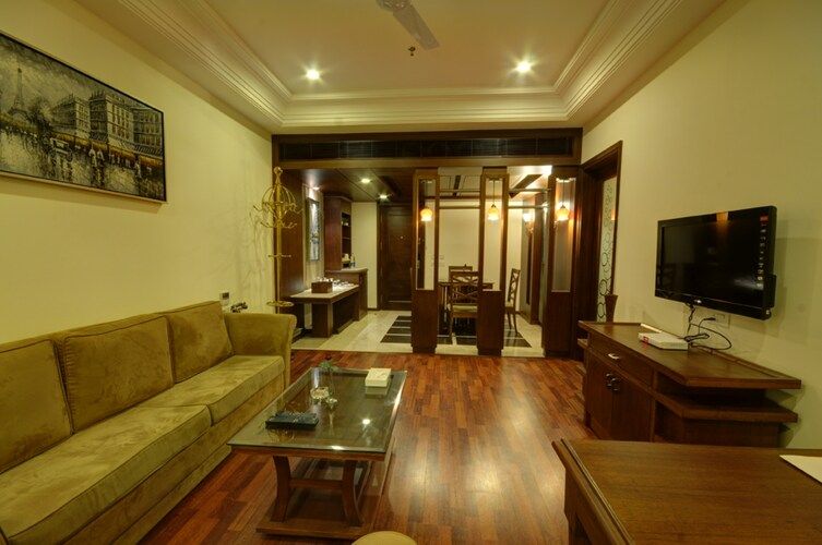 Hotel Kailash International Suite Room 15