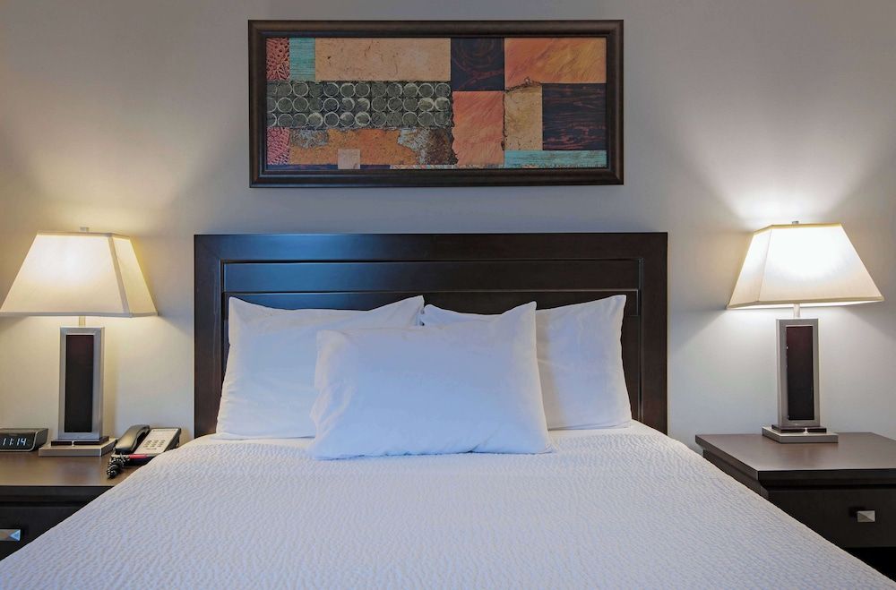 Suite, 1 Queen Bed, Non Smoking