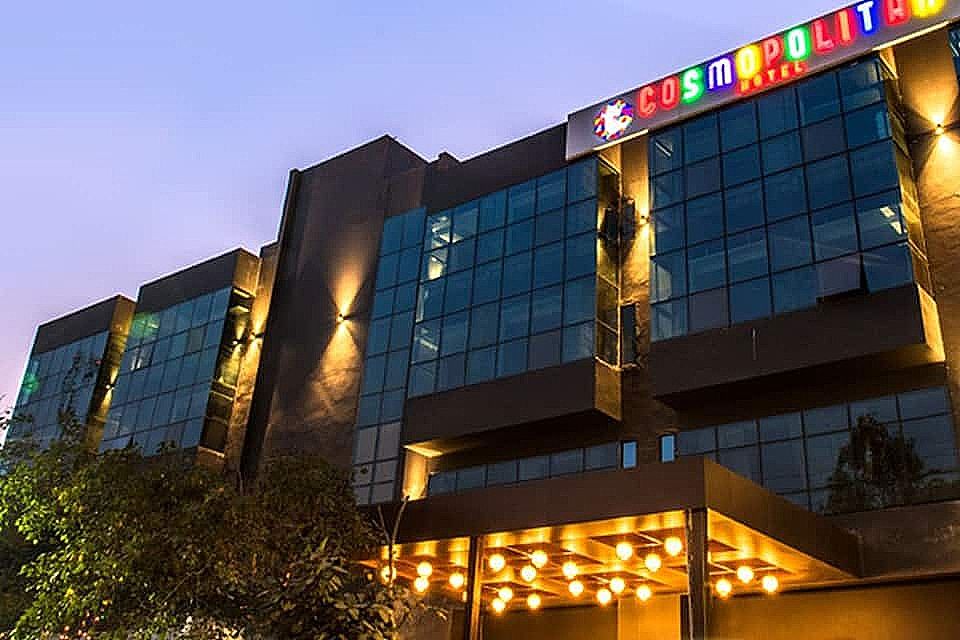 undefined Cosmopolitan Hotel 6