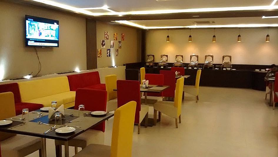 Food & Dining