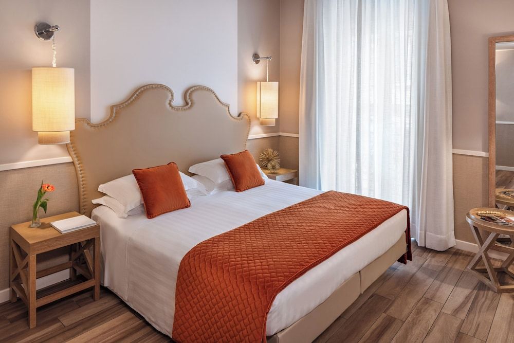 undefined Starhotels Terminus 3