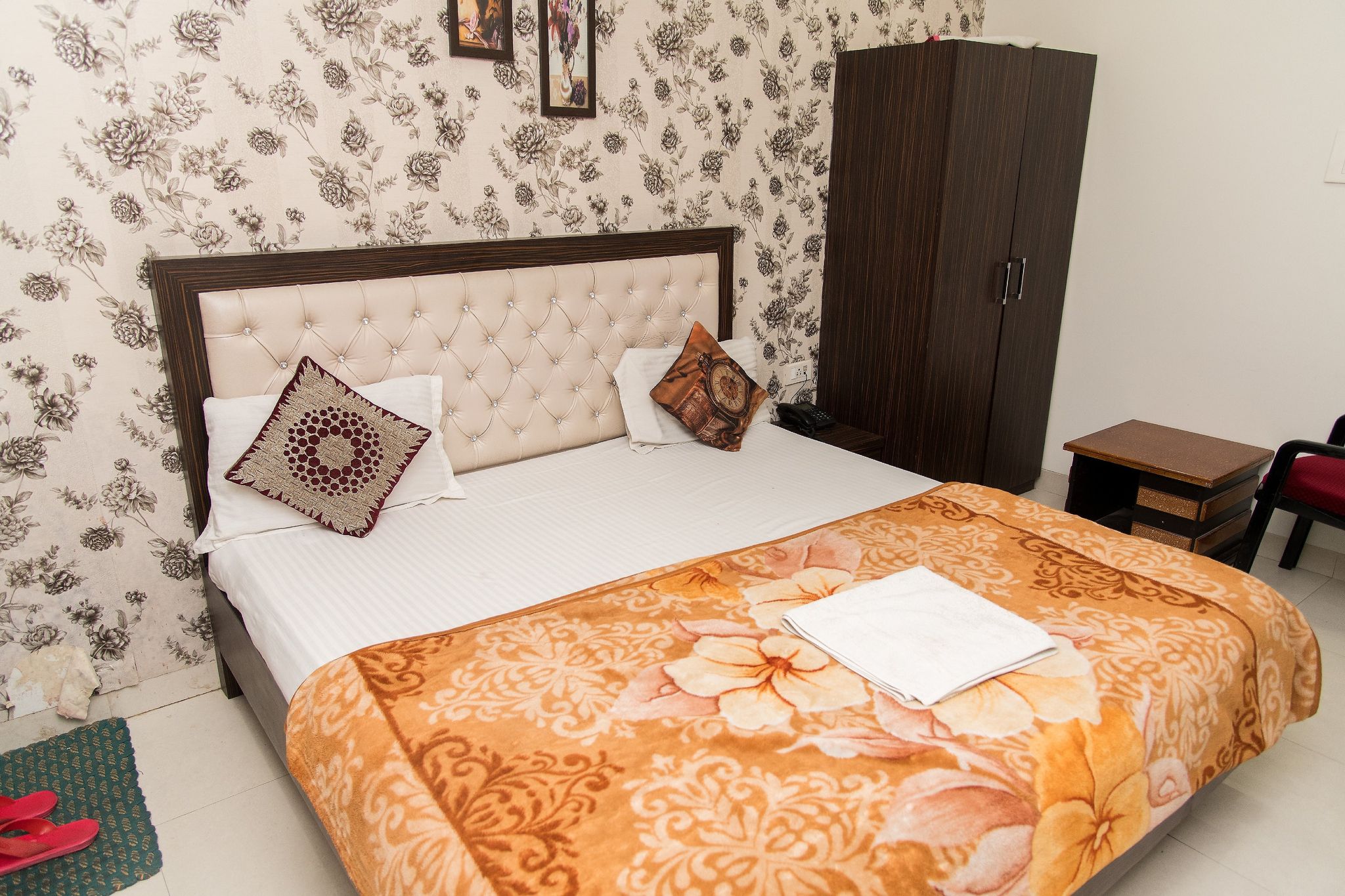 Hotel IP Palace Budget Room 14