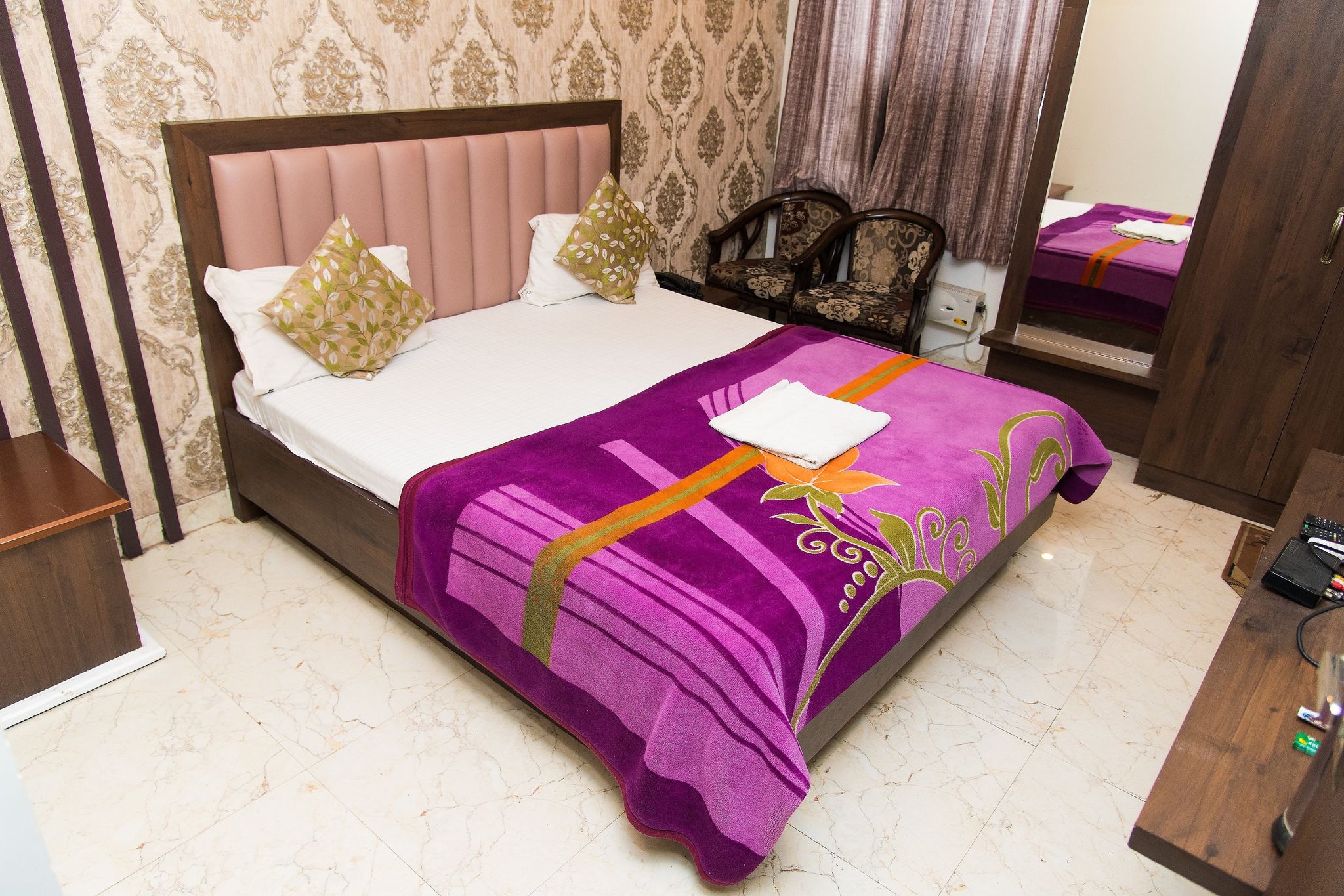 Hotel IP Palace Budget Room 5