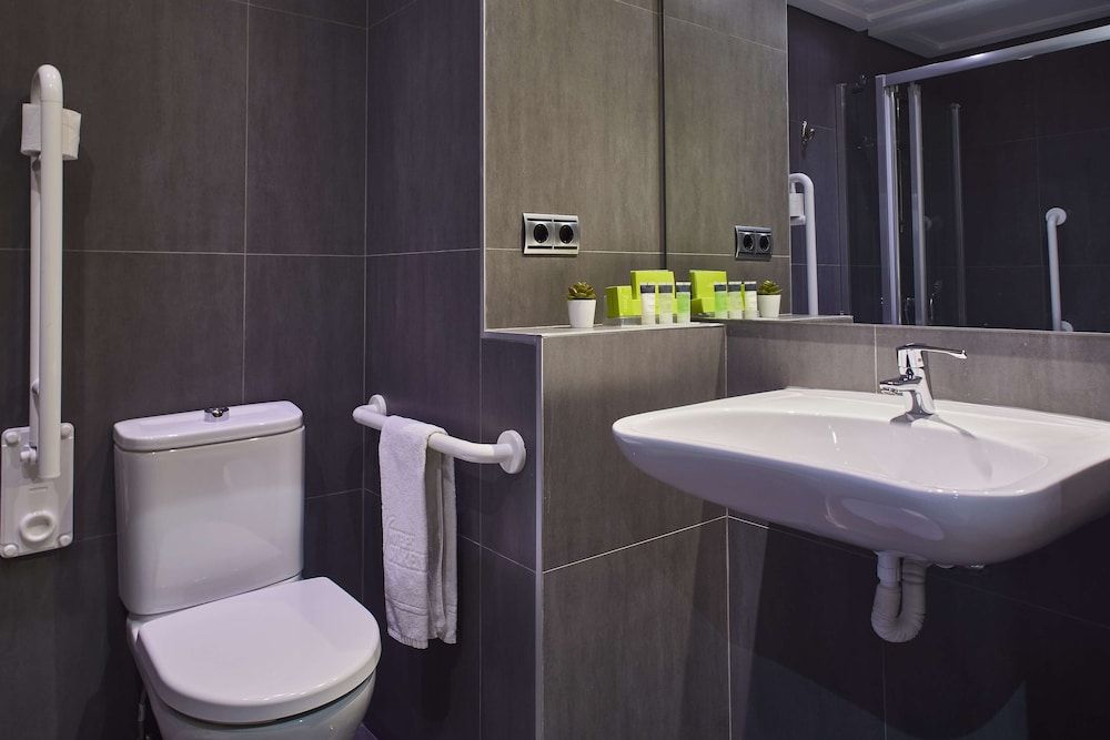 Hotel Silken Juan de Austria Standard Room 16