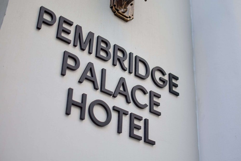 undefined Pembridge Palace Hotel 5