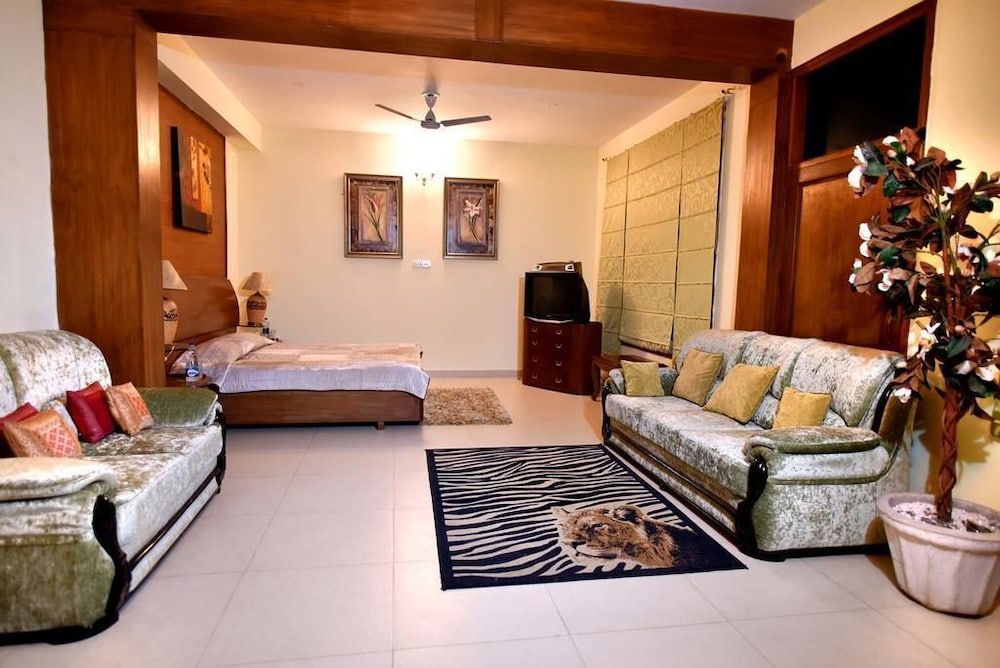 undefined Mysty View 8