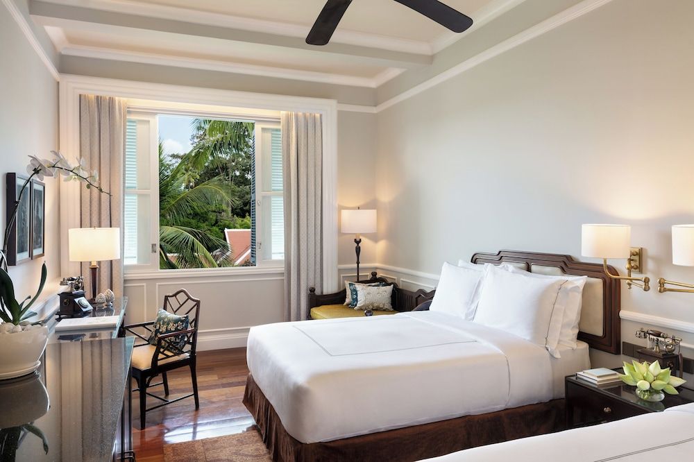 Raffles Grand Hotel d'Angkor State Room Pool View Twin 3