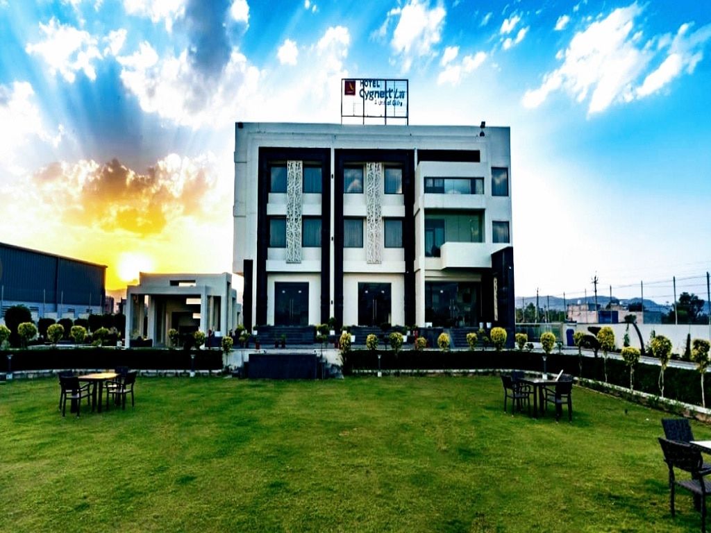 Hotel Exterior