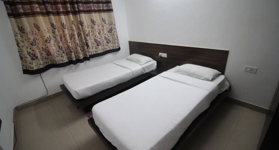 undefined Urban Stay 3