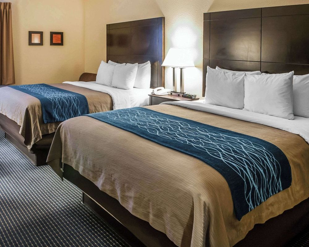 Standard Room, 2 Queen Beds, Non Smoking