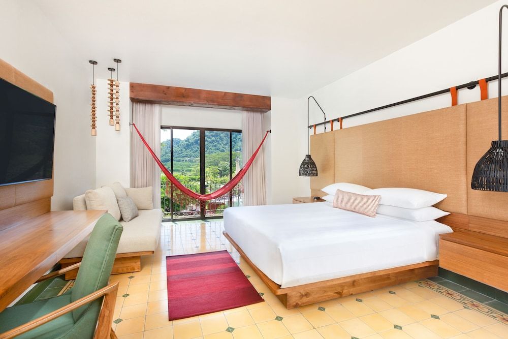 Room, 1 King Bed, Non Smoking